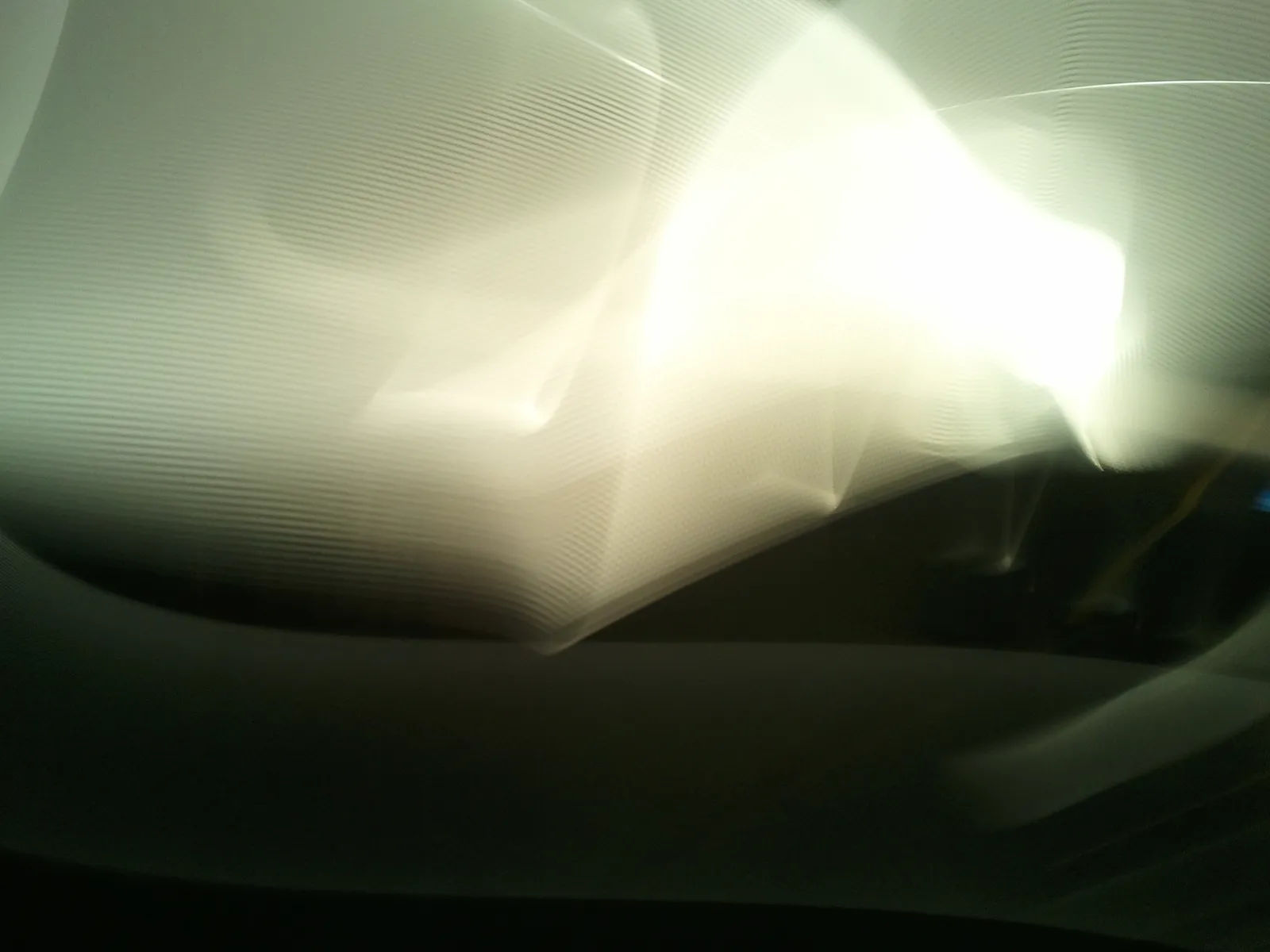 Hell 2 – Abstrakte Lichtfotografie von gallery-prints.at